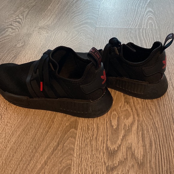 ADIDAS NMD_R1 Women's Sneakers - Picture 3 of 6